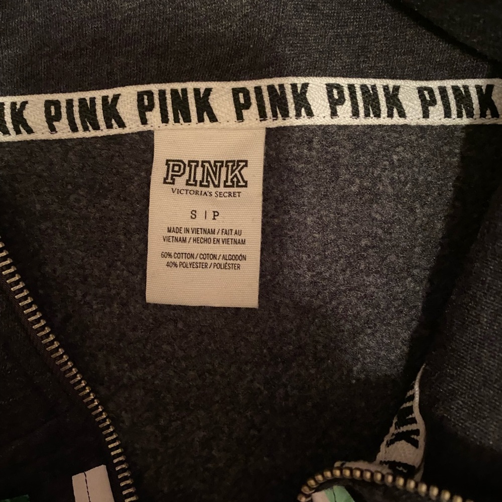 PINK VS - Picture 2 of 2